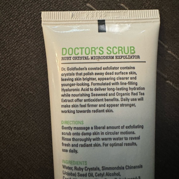 NWT: Goldfaden MD. Ruby Crystal Microderm Dr’s Scrub Exfoliater - Picture 5 of 5
